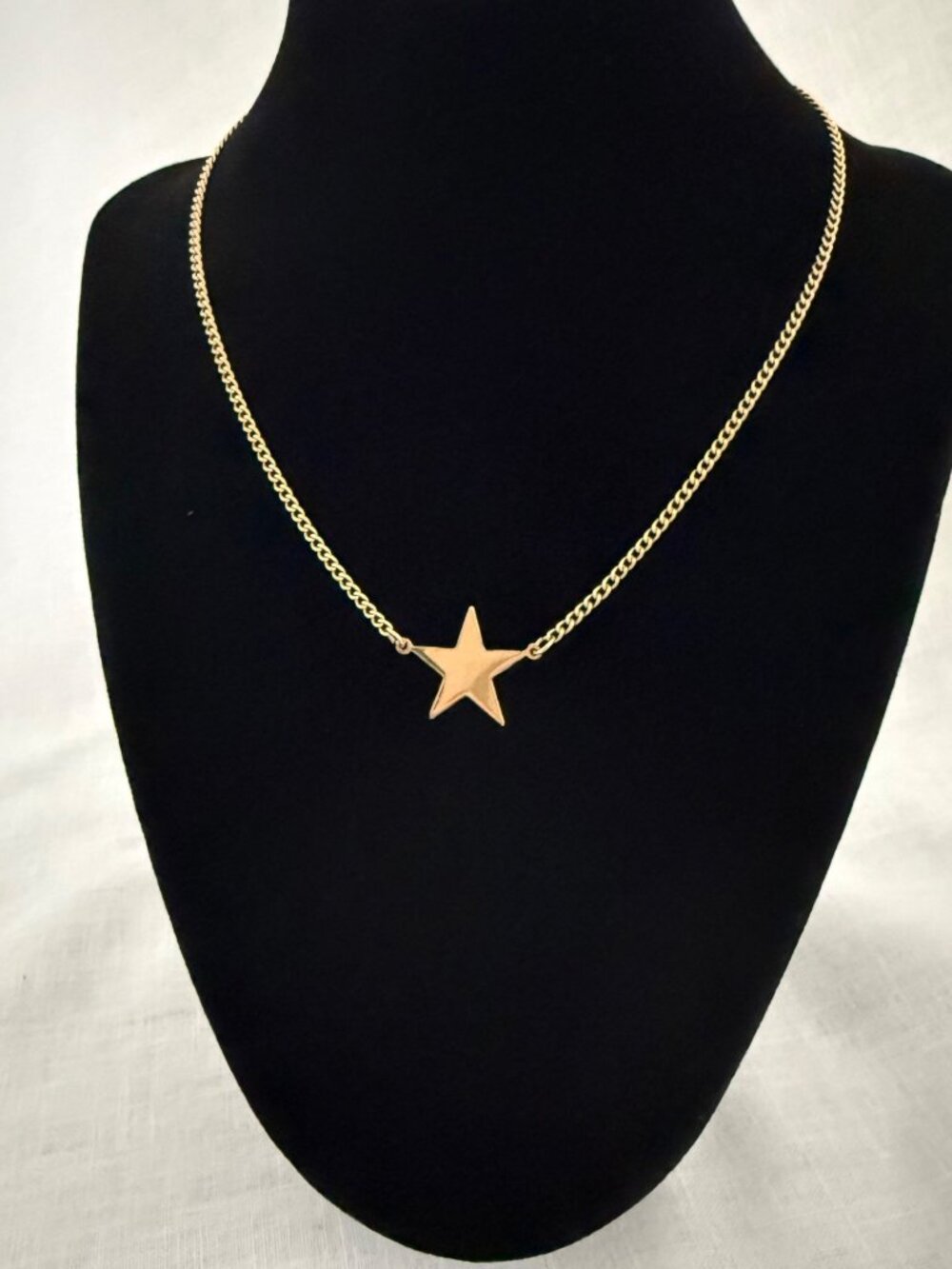 Vintage Avon Star Necklace Gold Tone Theater Broadway Stage Choker 1980s